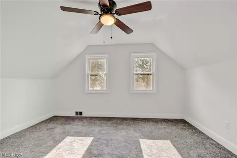 1602 Mapleview Dr, Seven Hills, OH 44131 photo 25
