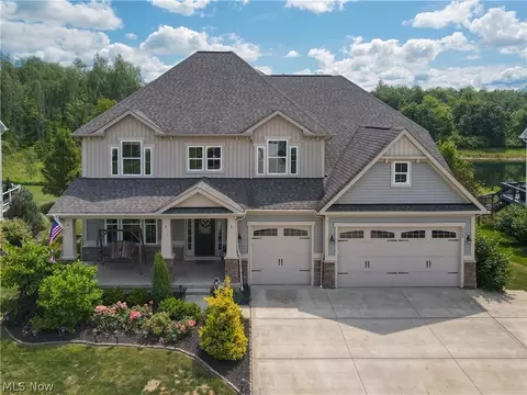 8025 Megan Meadow Dr, Hudson, OH 44236