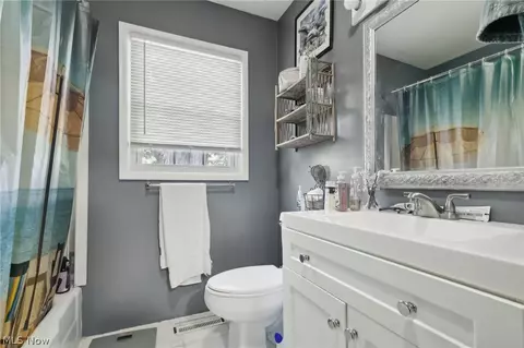1380 Hamlin Dr, Ashtabula, OH 44004 photo 24