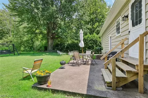 1380 Hamlin Dr, Ashtabula, OH 44004 photo 4