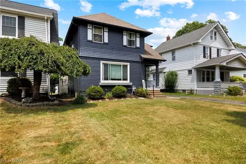 226 Denison Ave, Elyria, OH 44035 photo 3