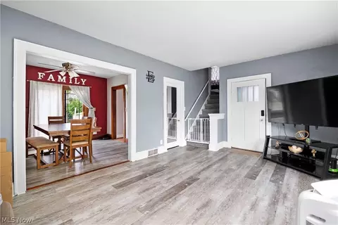 226 Denison Ave, Elyria, OH 44035 photo 13