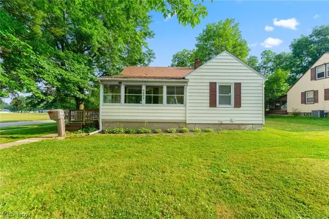 5654 Norquest Blvd, Austintown, OH 44515
