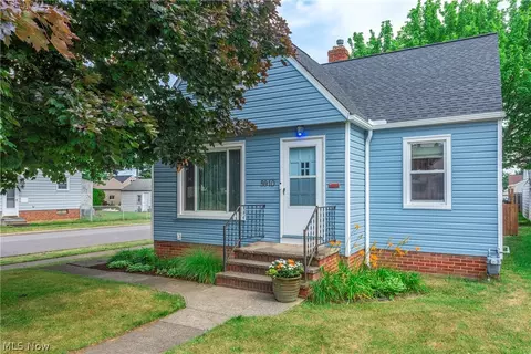 5910 Hampstead Ave, Cleveland, OH 44129