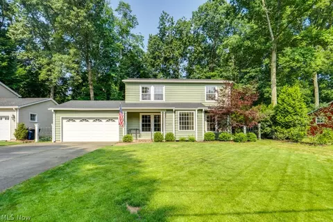 858 Eaglenest Ave, Akron, OH 44303
