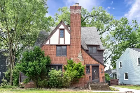4046 Princeton Blvd, Cleveland, OH 44121