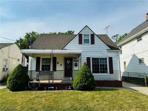 13604 Astor Ave, Cleveland, OH 44135