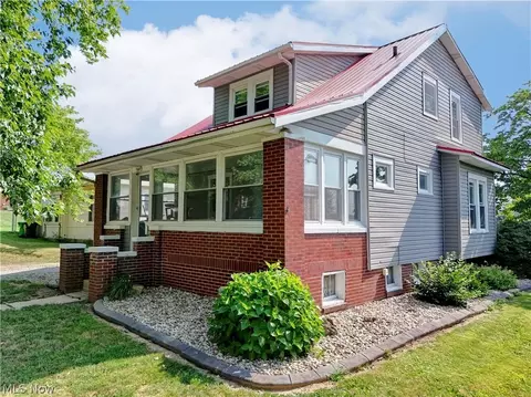 513 Elm St, Sugarcreek, OH 44681