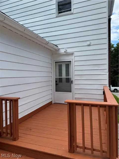 Exterior - 1118 W 6th St, Ashtabula, OH 44004 photo 3 of 4