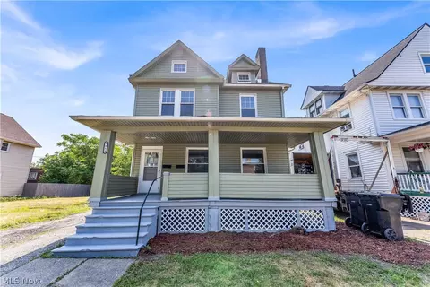 1453 W 107th St, Cleveland, OH 44102