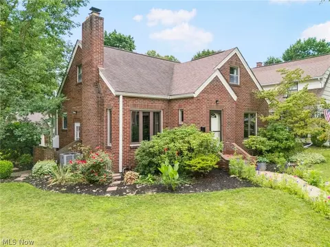 2000 Washington Blvd NW, Canton, OH 44709
