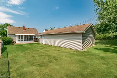 29736 Phillips Ave, Wickliffe, OH 44092 photo 28