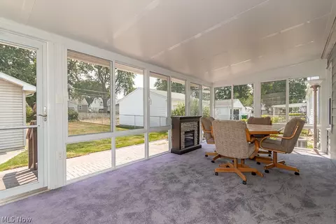 29736 Phillips Ave, Wickliffe, OH 44092 photo 12