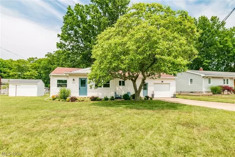 2415 W 13th St, Ashtabula, OH 44004