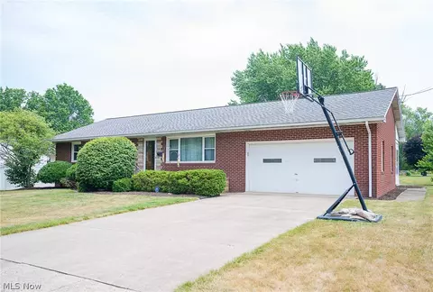 346 Willaman Ave NW, North Canton, OH 44720