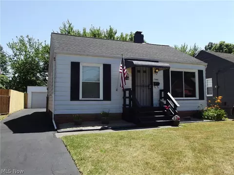 13401 Crossburn Ave, Cleveland, OH 44135