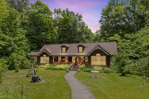 9712 Nichols Rd, Windham, OH 44288