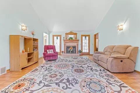 Living - 9712 Nichols Rd, Windham, OH 44288 photo 1 of 2