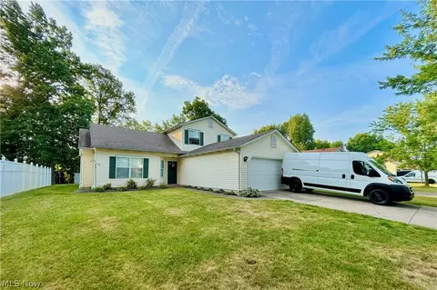 5507 S Nantucket Dr, Lorain, OH 44053