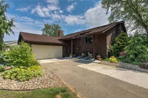 1257 Dorothea Dr, Painesville, OH 44077