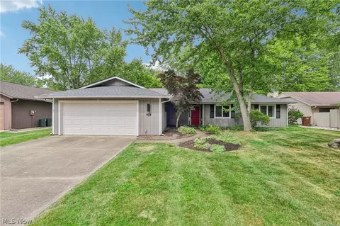 9690 Brookstone Way, Strongsville, OH 44149