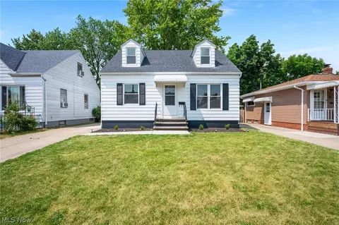 14713 Corridon Ave, Maple Heights, OH 44137