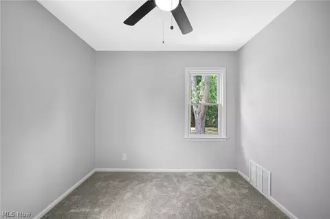 Bedroom - 14713 Corridon Ave, Maple Heights, OH 44137 photo 5 of 7