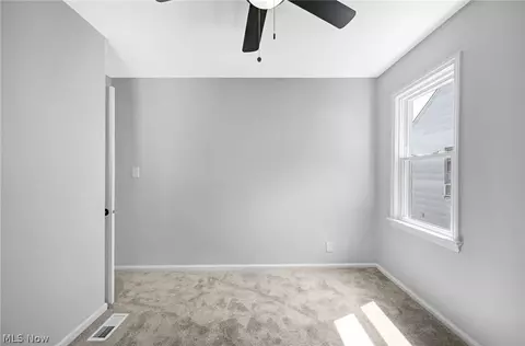 Bedroom - 14713 Corridon Ave, Maple Heights, OH 44137 photo 4 of 7