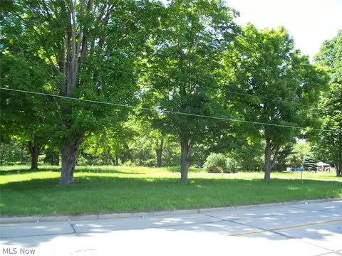 355 N Main St, Rittman, OH 44270
