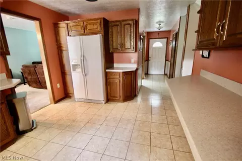 362 Moore Rd, Akron, OH 44319 photo 13