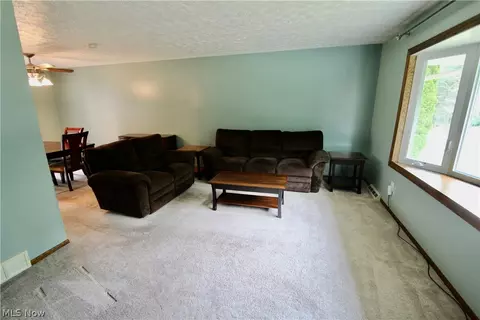 362 Moore Rd, Akron, OH 44319 photo 6