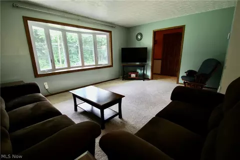 362 Moore Rd, Akron, OH 44319 photo 7