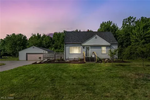 38017 French Creek Rd, Avon, OH 44011