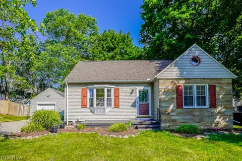468 Poplar St, Canal Fulton, OH 44614