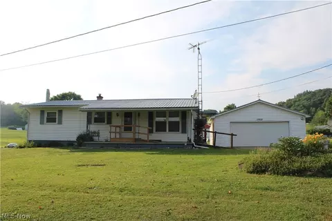 17027 Cadiz Rd, Lore City, OH 43755