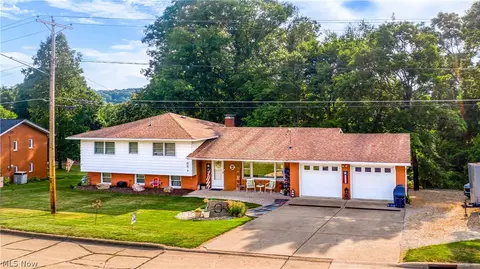 166 Highland Dr, New Concord, OH 43762