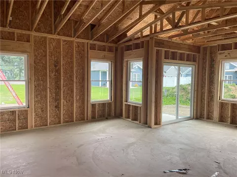 231 Lake Ave, Ashtabula, OH 44004 photo 9