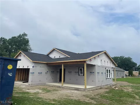 231 Lake Ave, Ashtabula, OH 44004 photo 5