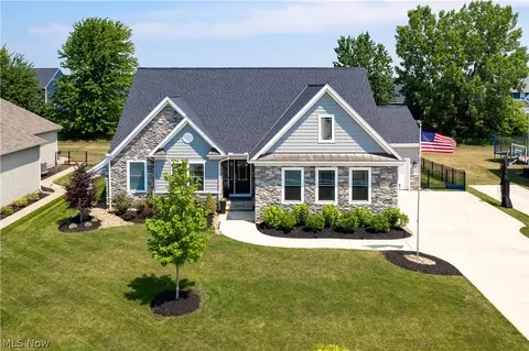 36698 Amalfi Rd, North Ridgeville, OH 44039