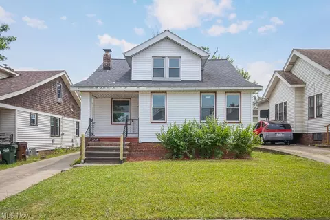7415 Liberty Ave, Parma, OH 44129