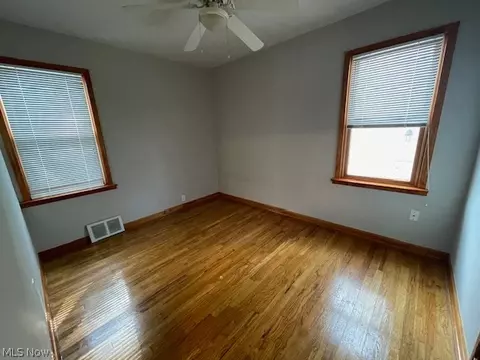 6209 Dunham Rd, Maple Heights, OH 44137 photo 7
