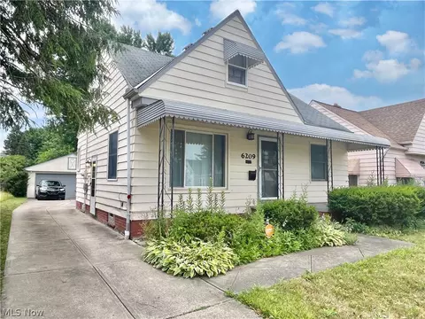 6209 Dunham Rd, Maple Heights, OH 44137