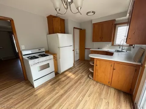 6209 Dunham Rd, Maple Heights, OH 44137 photo 6