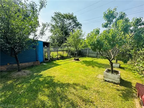 18613 Homeway Rd, Cleveland, OH 44135 photo 7