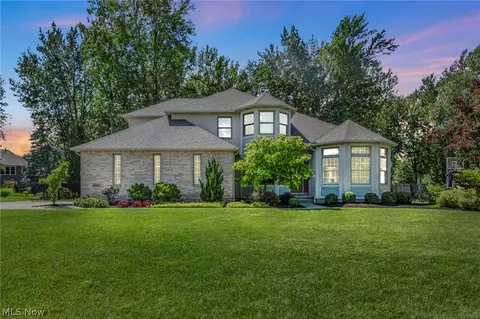 4622 Bellerive Way, Avon, OH 44011