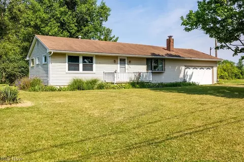 Exterior - 315 West St, Lagrange, OH 44050 photo 2 of 9