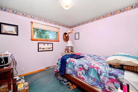 Bedroom - 315 West St, Lagrange, OH 44050 photo 6 of 8