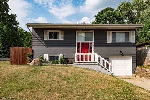 1371 Betana Ave, Akron, OH 44310