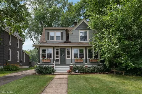 37818 2nd St, Willoughby, OH 44094