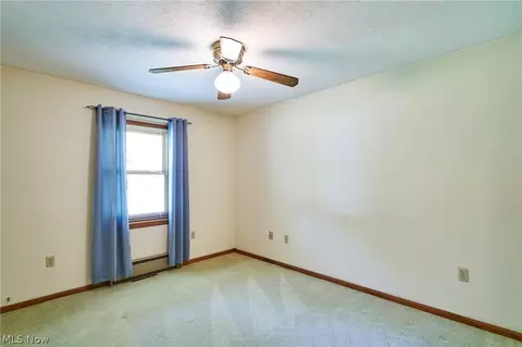 6518 Hiram Ave, Ashtabula, OH 44004 photo 14